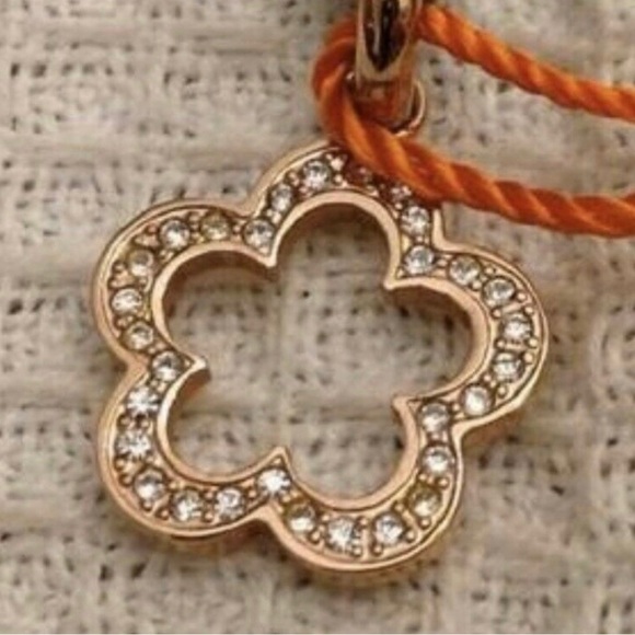 NEW - FOLLI FOLLIE ROSEGOLD NECKLACE - Picture 3 of 5